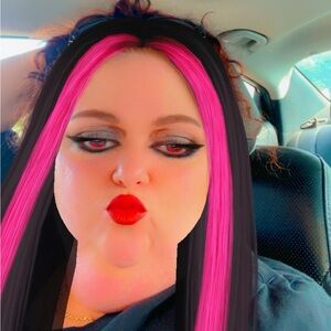 Meet your Posher, Victoria